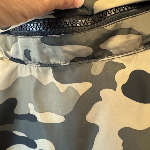 Zara camouflauge‎ jacket size large crop - Picture 4 of 8